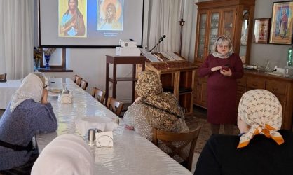 9 марта в трапезной Троицкого храма состоялась лекция «Не восставал пророк больший…»